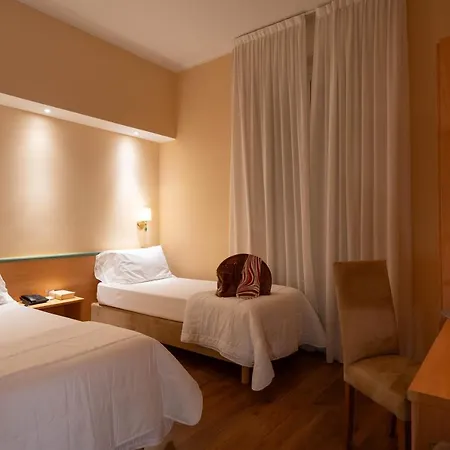 Hotel Iris 3*