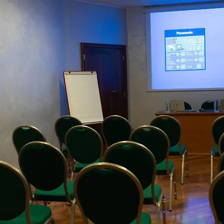 艾瑞斯酒店 酒店