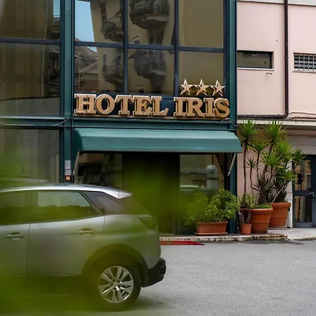 Hotel Iris