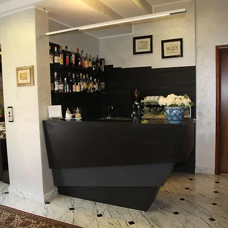 Iris Hotel Genova