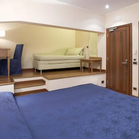 Iris Hotel Genova