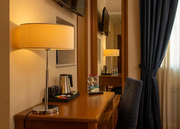 艾瑞斯酒店 3* 热那亚